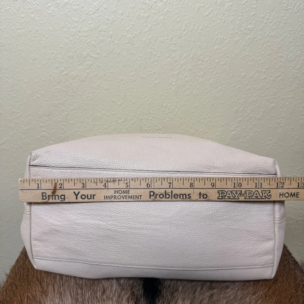 Rebecca Minkoff Chain Hobo Bag Cream Leather Handle Side Zippers‎ Quiet Luxury